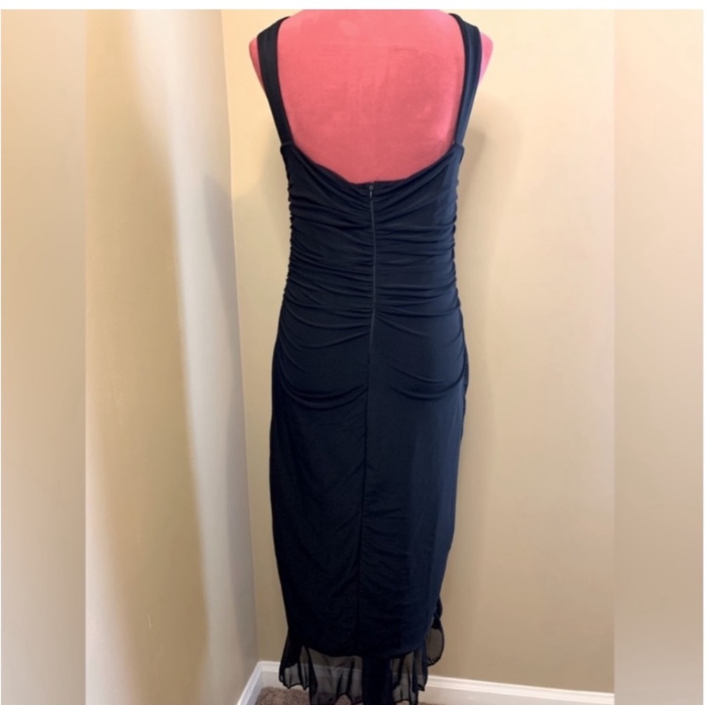 BLACK ASYMMETRICAL RUFFLE HEM RUCHED DRESS - Picture 10 of 12